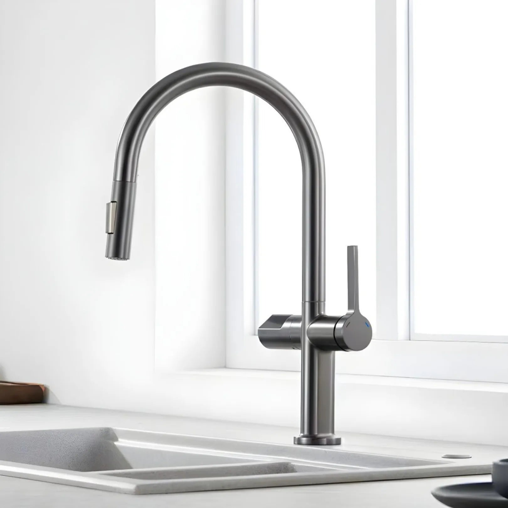 Tume Pull-Down Kitchen Tap with Temperature Display